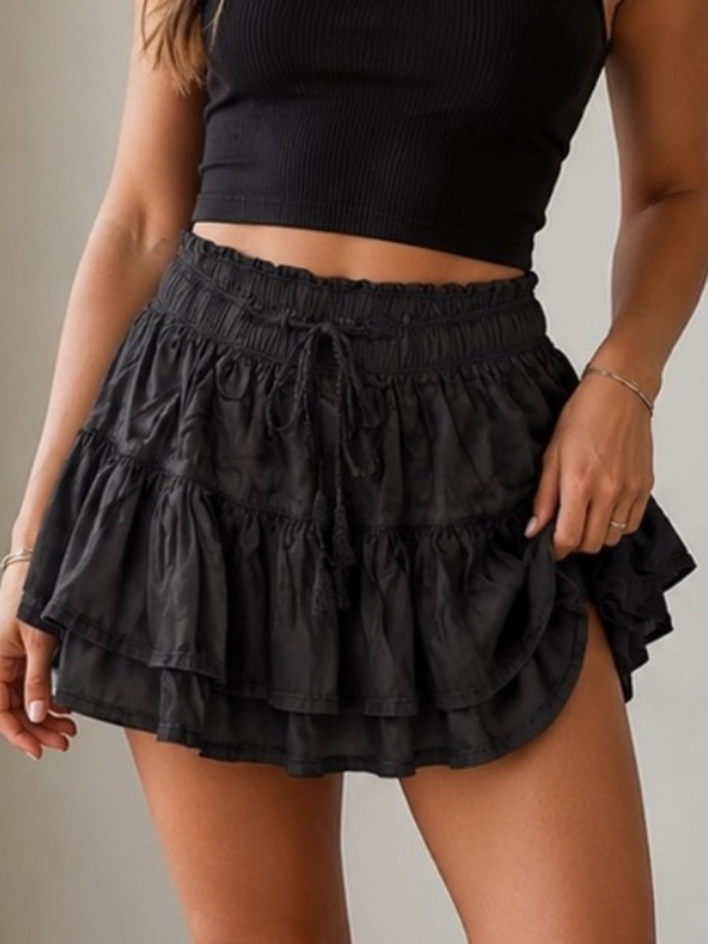 Aerie Black Tiered Ruffle Mini Skirt Tassel Drawstring Size L
